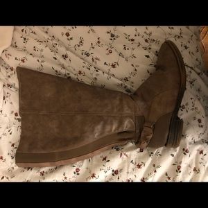 Brown Wide calf boots